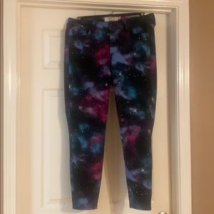 NWOT - TORRID Galaxy High Rise Ultra Skinny - 14R